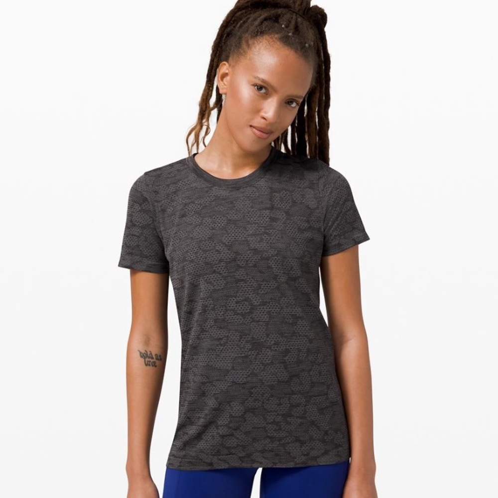Lululemon Breeze by Short Sleeve 4NWT